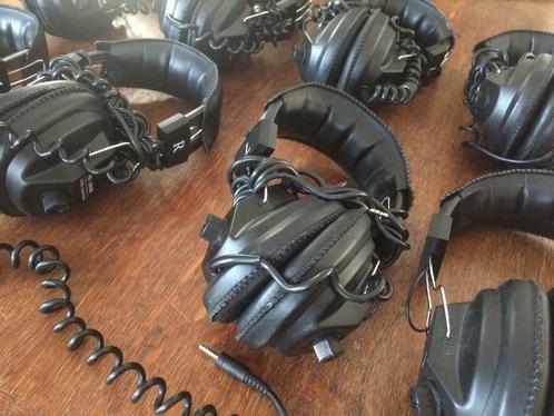 7 grote koptelefoons met volumeknoppen L & R en kleine plug, Audio, Tv en Foto, Hoofdtelefoons, Gebruikt, Op oor (supra aural)