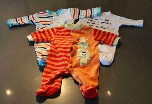 Pyjama / kruippak C en A - maat 62 - 4 maand, Enfants & Bébés, Vêtements de bébé | Taille 62, Utilisé, Garçon ou Fille, Costume
