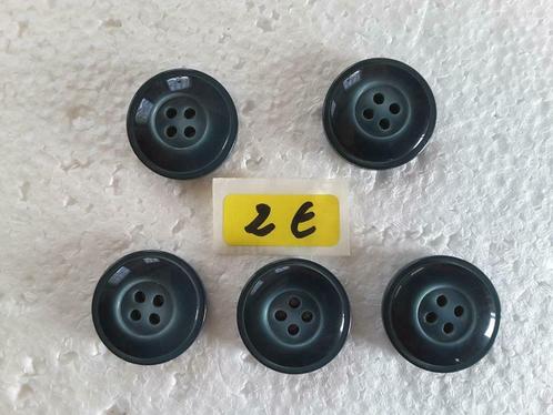 partij van 5 knopen 28 mm blauw groen dikte 7 mm 4 st. B5284, Hobby en Vrije tijd, Naaien en Fournituren, Nieuw, Knoop of Knopen