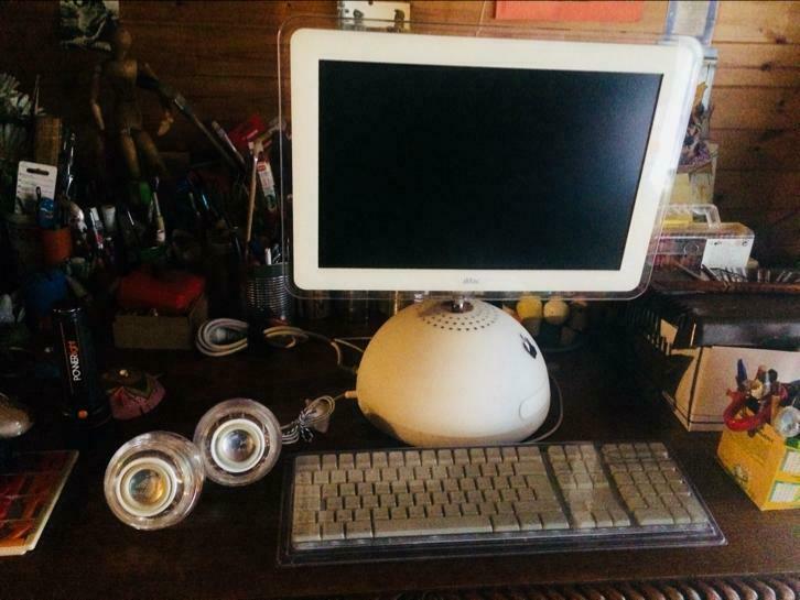 Apple iMac - G4 Tournesol Mac OSX - 700 MHz PowerPC (G4), Computers en Software, Apple Desktops, Zo goed als nieuw, iMac, Ophalen of Verzenden