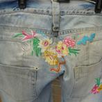 Vintage jeans grunge stijl bloemen | T 40 L, Gedragen, Blauw, W30 - W32 (confectie 38/40), Ophalen of Verzenden