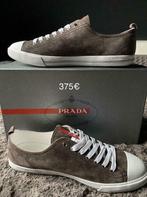 Splinternieuwe Prada sneakers!, Nieuw, Sneakers, Bruin, Ophalen