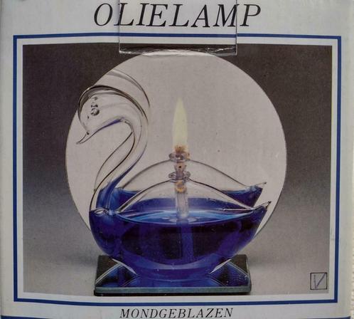 NIEUW * Zeer mooie olielamp als sierlijke zwaan en spiegels, Huis en Inrichting, Lampen | Overige, Nieuw, Ophalen