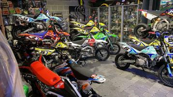 Grand stock de vélos de motocross pour enfants en stock
