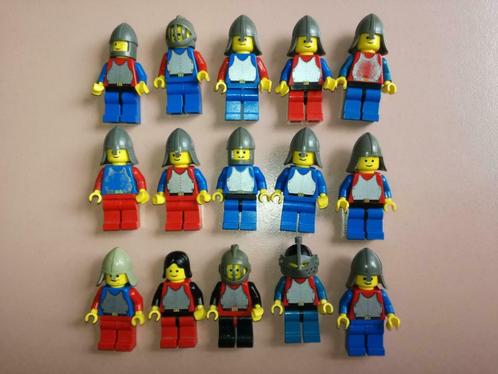 lego ridders met borstplaat minifigs kasteel castle - lot A, Enfants & Bébés, Jouets | Duplo & Lego, Utilisé, Lego, Enlèvement ou Envoi
