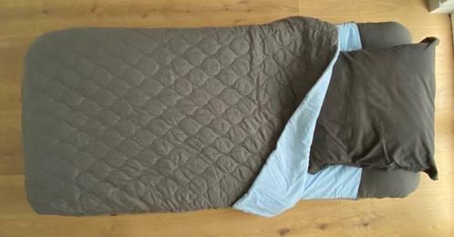 ② Matelas gonflable INTEX avec moteur, housse, sac rangement — Chambre à  coucher