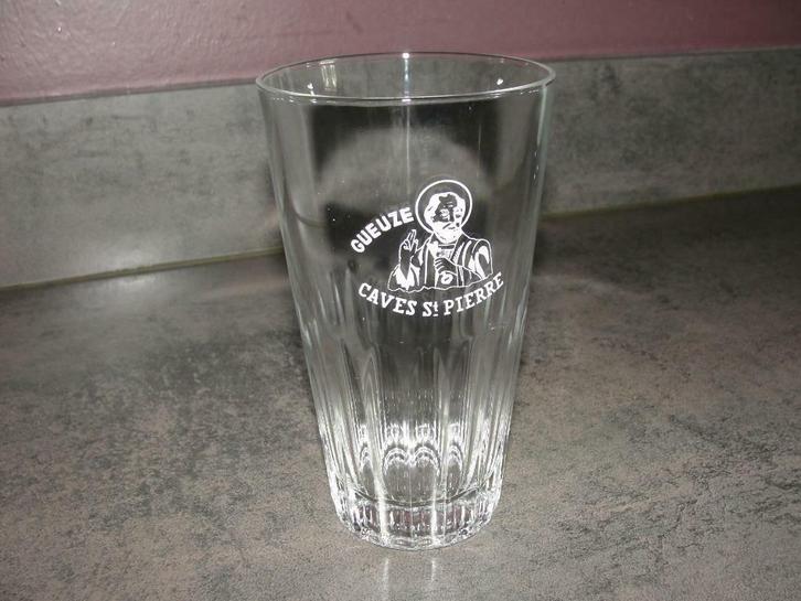 Verre Gueuze Caves St Pierre, Collections, Marques de bière, Neuf, Verre ou Verres, Autres marques, Enlèvement ou Envoi