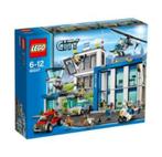 Lego 60047 Politiebureau NIEUW & OVP - Elders tot 447€!!!, Kinderen en Baby's, Speelgoed | Duplo en Lego, Nieuw, Complete set