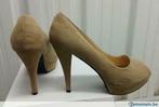 725*ABLOOM sexy pumps beiges peep toe (pointure 41), Vêtements | Femmes, Chaussures, Neuf, Escarpins