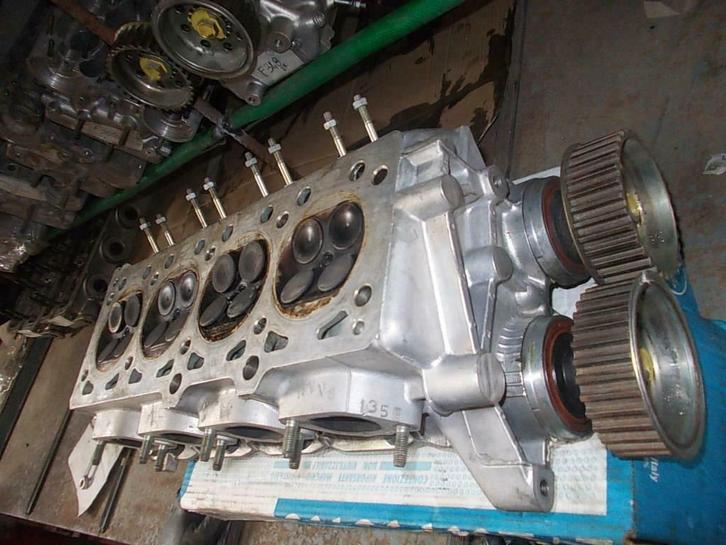 Lh cylinder head Ferrari 348, Auto-onderdelen, Motor en Toebehoren, Ferrari, Gebruikt, Ophalen of Verzenden