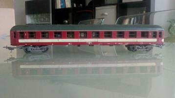 Voiture voyageurs beschikbaar voor biedingen