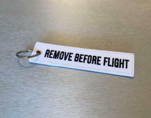 Nieuw : Remove Before Flight Sleutelhanger Wit, Verzamelen, Sleutelhangers, Nieuw, Transport, Verzenden