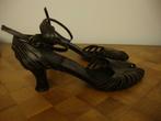 Open leder schoenen van Donna Charle. - 39, Vêtements | Femmes, Comme neuf, Noir, Envoi, Sandales et Mûles