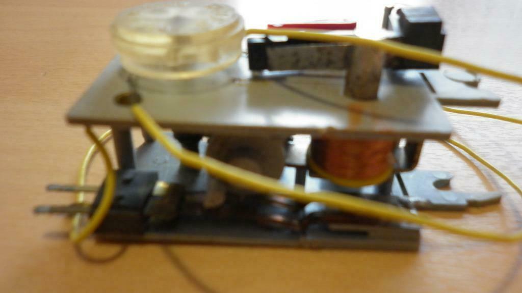 Modelbouw Motor, werking onbekend!!!, Hobby en Vrije tijd, Modeltreinen | H0, Gebruikt, Brug, Tunnel of Gebouw, Gelijkstroom of Wisselstroom