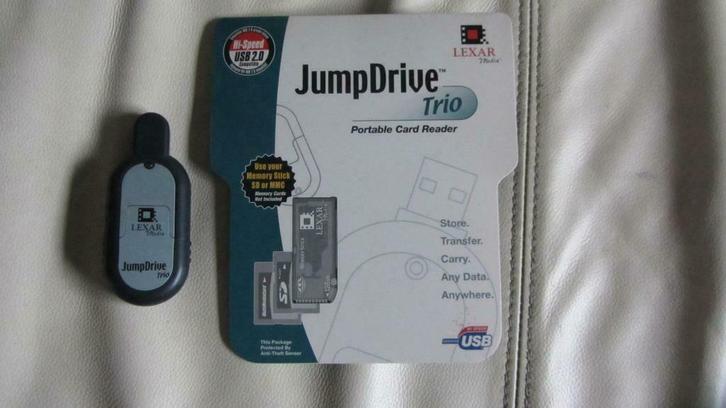 Lexar JumpDrive Trio - Lecteur et adaptateur mémoire - neuf, Informatique & Logiciels, Ordinateurs & Logiciels Autre, Neuf, Enlèvement ou Envoi