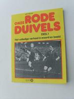 ONZE RODE DUIVELS (deel 1), Ophalen of Verzenden, Zo goed als nieuw