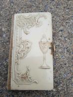 Misboekje met harde bekleding Frans, Ophalen of Verzenden