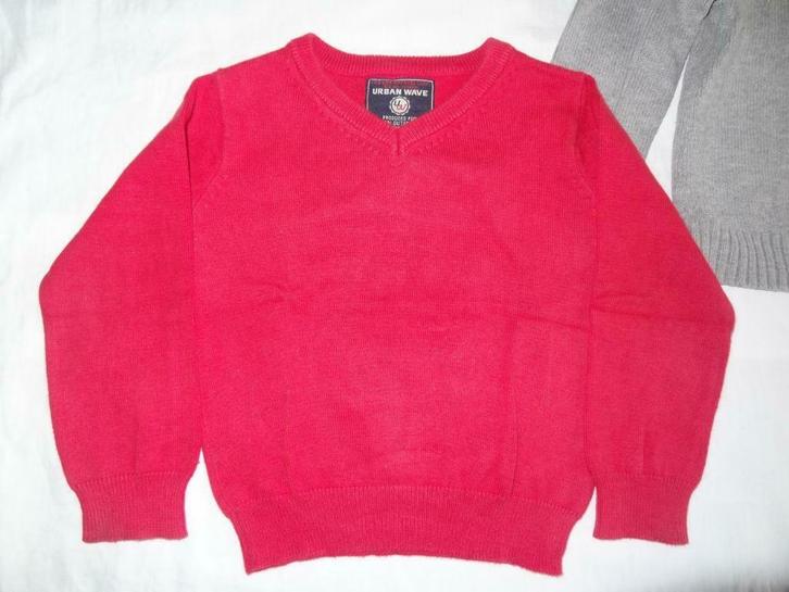 Knap rood truitje (prima staat) (mt. 92 / 2 j), Kinderen en Baby's, Kinderkleding | Maat 92, Zo goed als nieuw, Jongen, Trui of Vest