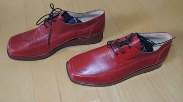Chaussures Hush Puppies rouges en cuir pour femmes (t. 40)
