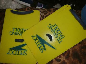 speedo training paddle natation beschikbaar voor biedingen