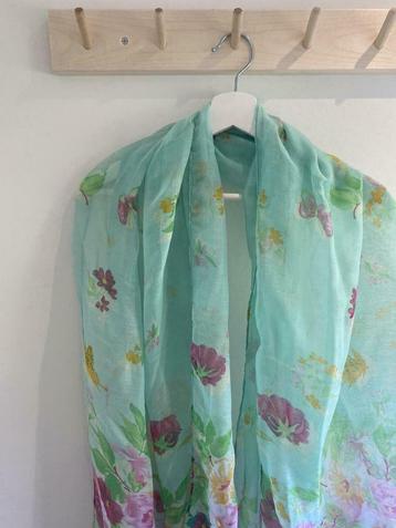Foulard imprimé fleuri coloré, Merkloos, Enlèvement ou Envoi, Comme neuf, Écharpe