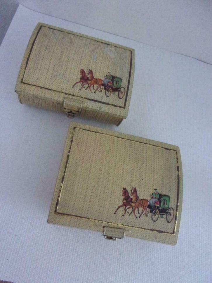2 coffrets en métal, Collections, Boîte en métal, Utilisé, Autre, Enlèvement ou Envoi