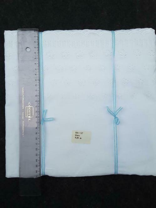 large broderie anglaise blanche 27 cm coton B2792, Hobby & Loisirs créatifs, Dentelle, Neuf, Enlèvement ou Envoi