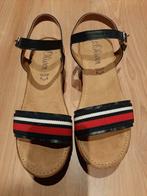 Sleehak sandaal maat 39 S.Oliver, Kleding | Dames, Schoenen, Ophalen of Verzenden, Zo goed als nieuw