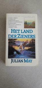 Julian May: Het Land der Zieners 1, Boeken, Julian May, Ophalen of Verzenden, Zo goed als nieuw