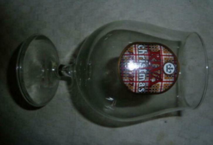#K bier glas RIVA CHRISTMAS ANNO 1977 Brij. Riva - Dentergem, Verzamelen, Glas en Drinkglazen, Nieuw, Bierglas, Ophalen of Verzenden