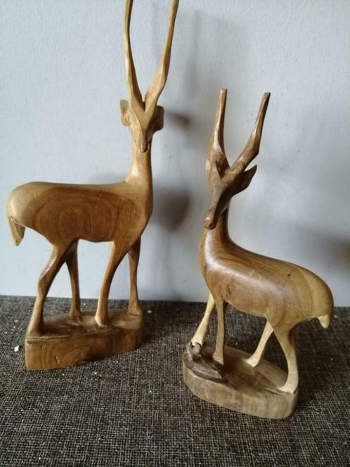 Couple de gazelles en bois vintage, Collections, Rétro, Enlèvement ou Envoi