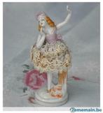 statuette ballerine  en porcelaine et dentelle n°4, Antiquités & Art, Art | Sculptures & Bois, Enlèvement ou Envoi