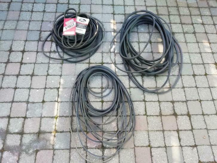 V riemen of Z riemen, Auto-onderdelen, Motor en Toebehoren, Volvo, Ophalen of Verzenden