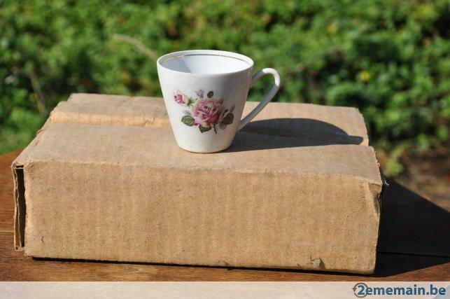 6 tasses a café rose rose neuve en porcelaine kahla, Maison & Meubles, Cuisine | Vaisselle, Neuf, Tasse(s) et/ou soucoupe(s), Porcelaine