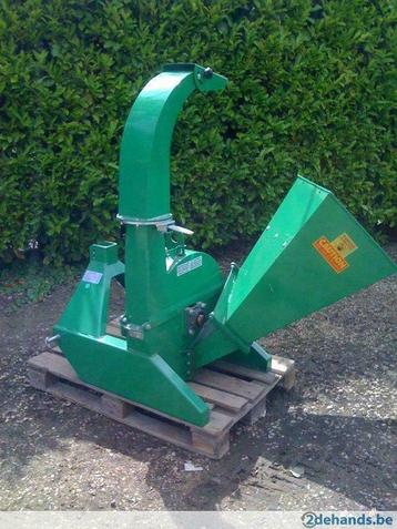 Houthakselaar  voor minitractor met cardanaandrijving beschikbaar voor biedingen