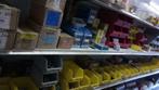 Quincaillerie - outillages - visseries - clouteries ..., Ophalen, Nieuw