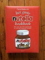 BOEK - Het grote Nutella-kookboek, Boeken, Taart, Gebak en Desserts, Nederland en België, Ophalen of Verzenden, Zo goed als nieuw