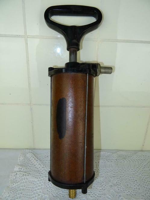 WW2 pompe antique RFD Company pompe dériveur art curiosités, Collections, Objets militaires | Seconde Guerre mondiale, Marine
