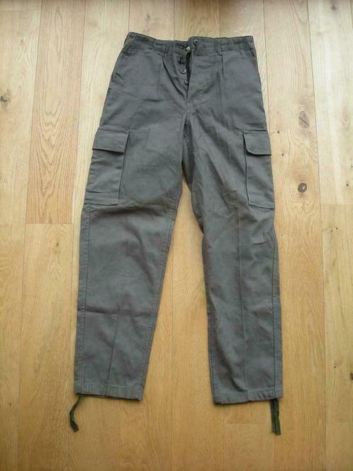 Duitse legerbroek Bundeswehr olijfgroen, Verzamelen, Militaria | Algemeen, Landmacht, Kleding of Schoenen, Ophalen of Verzenden