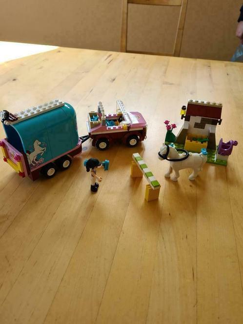 LEGO Friends - 3186 - Jeu de Construction - La Remorque à Chevaux d'Emma