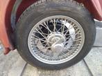 MGA 15" wire wheel silver metalic with spinners & hubs, Fietsen en Brommers, Ophalen, Zo goed als nieuw, Overige typen, MG