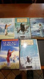 série complete : LE CYCLE D'AVALON 5 tomes _ marion ZIMMER, Boeken, Ophalen of Verzenden, Gelezen