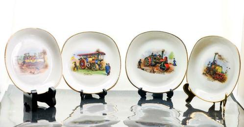 Collection lot de 4 assiettes en porcelaine de Limoges, Collections, Collections Autre, Comme neuf, Enlèvement ou Envoi