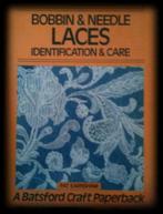 Bobbin en needle laces indentification & care (kantklossen), Ophalen of Verzenden