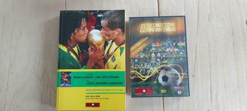 Raf Willems - Tussen Ronaldinho, Jan Ceulemans en José Leand, Livres, Livres de sport, Comme neuf, Sport de ballon, Enlèvement ou Envoi