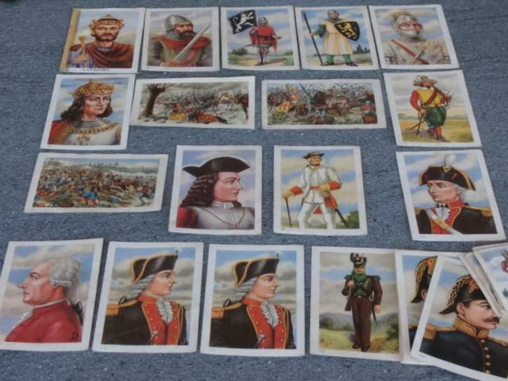 Chromo's RIRI-DEMARET.Histoire militaire de Belgique, Verzamelen, Foto's en Prenten, Gebruikt, Prent, Klederdracht, 1940 tot 1960