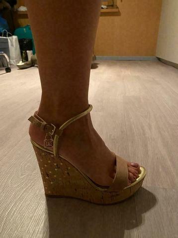 Nieuwe schoenen patricia pépé  beschikbaar voor biedingen