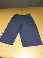 donkerblauwe korte broek - Nike - maat 122-128