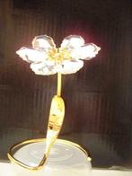 goud kleurige  staander met in kristal uitgevoerde bloem, Nieuw, Ophalen