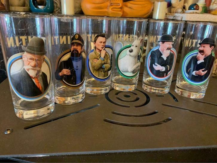 kuifje glazen, Verzamelen, Glas en Drinkglazen, Zo goed als nieuw, Ophalen